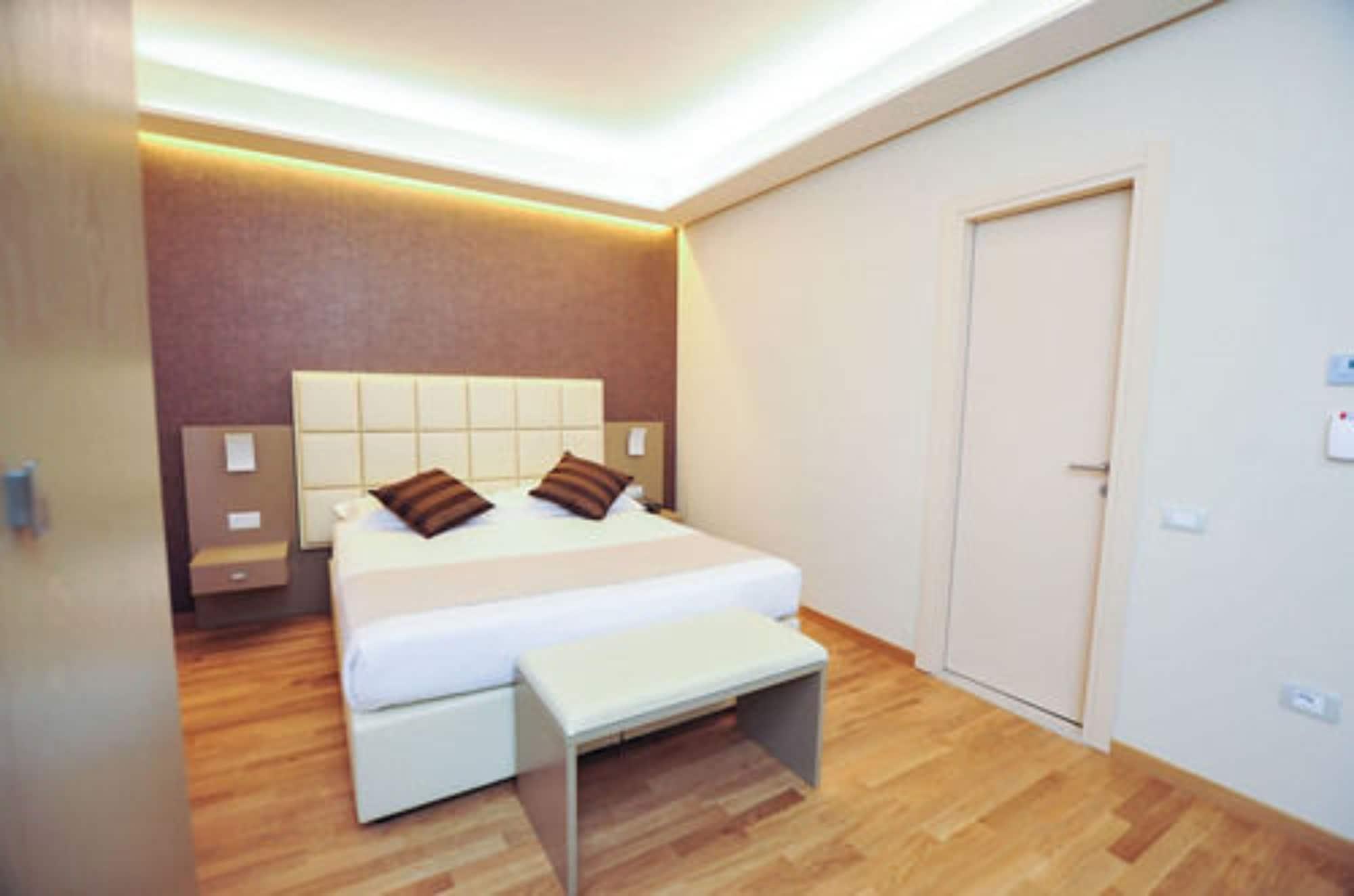 Hotel Dori Peschiera del Garda Ngoại thất bức ảnh
