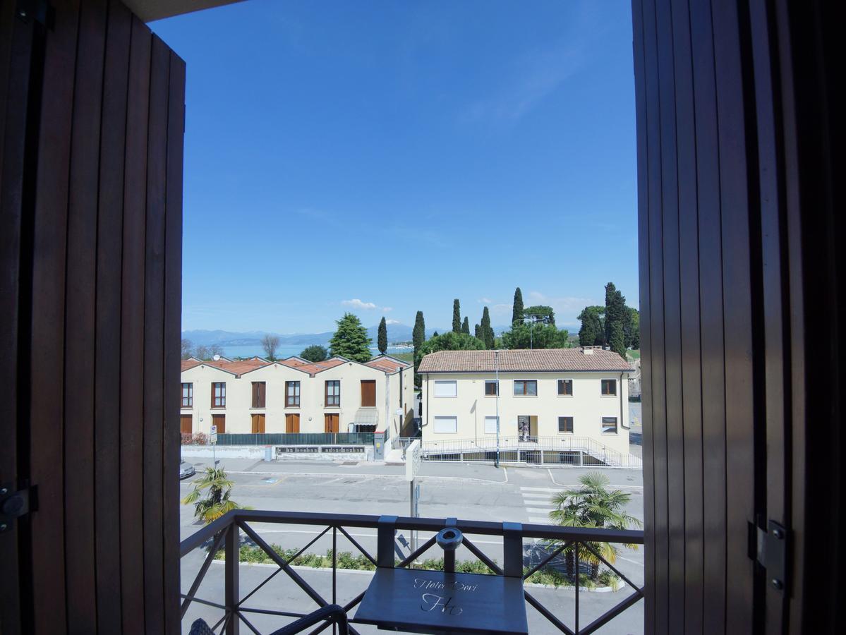 Hotel Dori Peschiera del Garda Ngoại thất bức ảnh